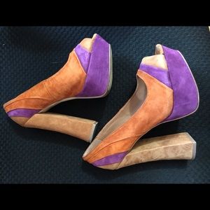 Steve Madden Gaayle Platform Peeptoe Pumps